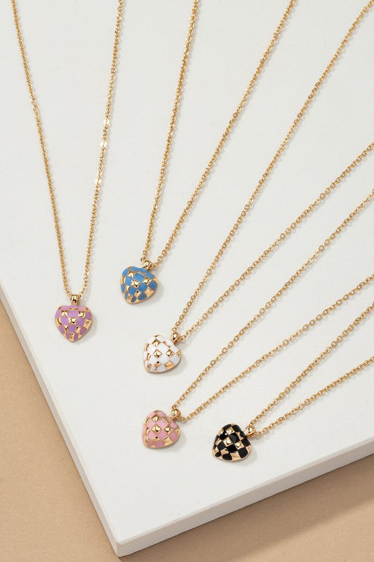 Checker Heart Pendant Necklace - Beautifeye Boutique