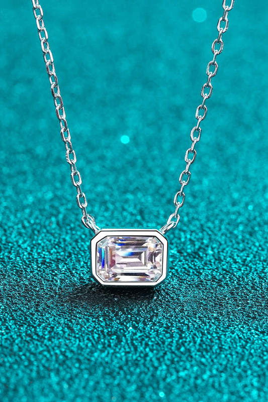 1 Carat Moissanite Pendant Necklace - Beautifeye Boutique