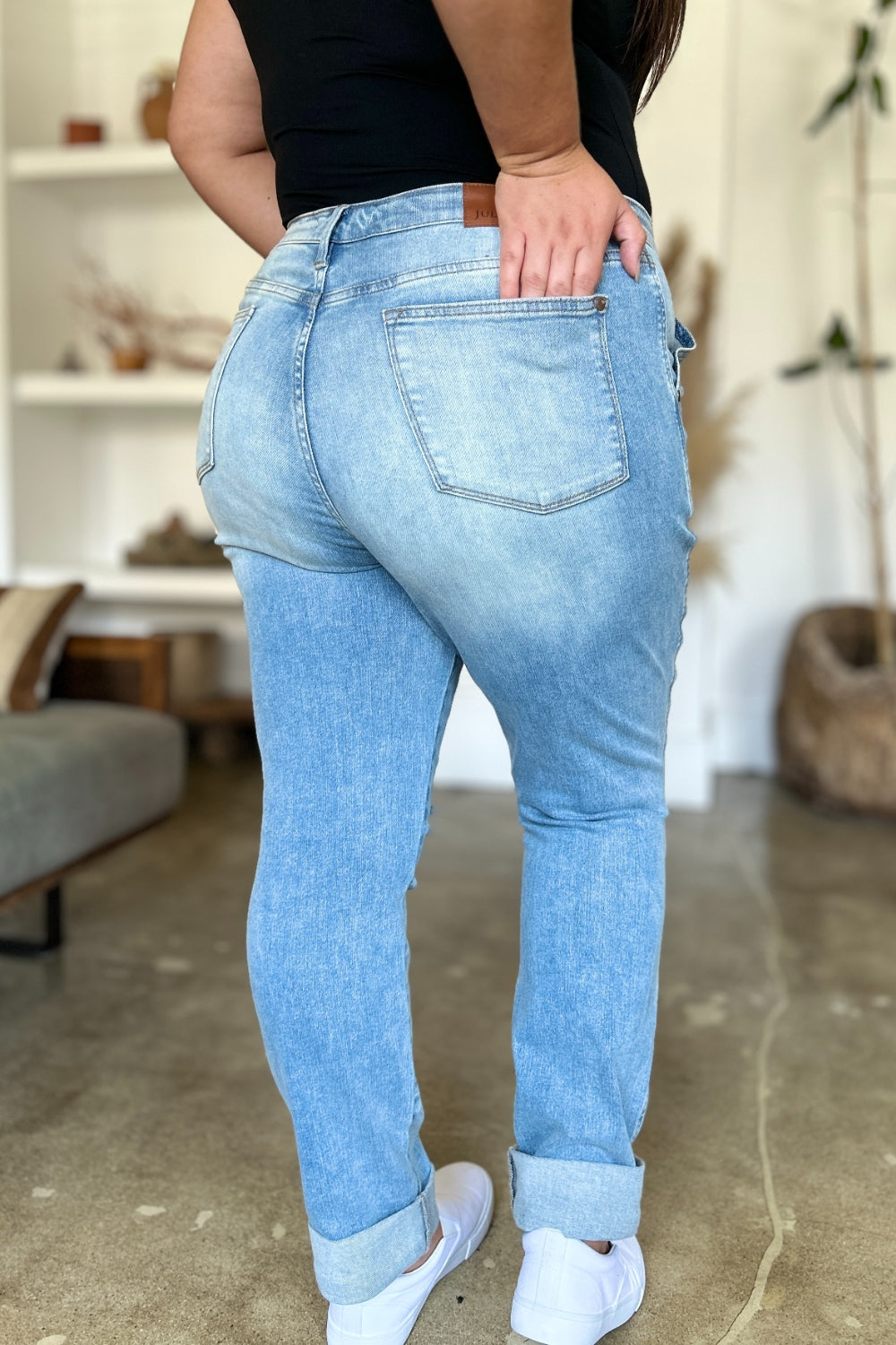 Judy Blue Full Size Distressed Straight Jeans with Patch Pockets - Beautifeye Boutique