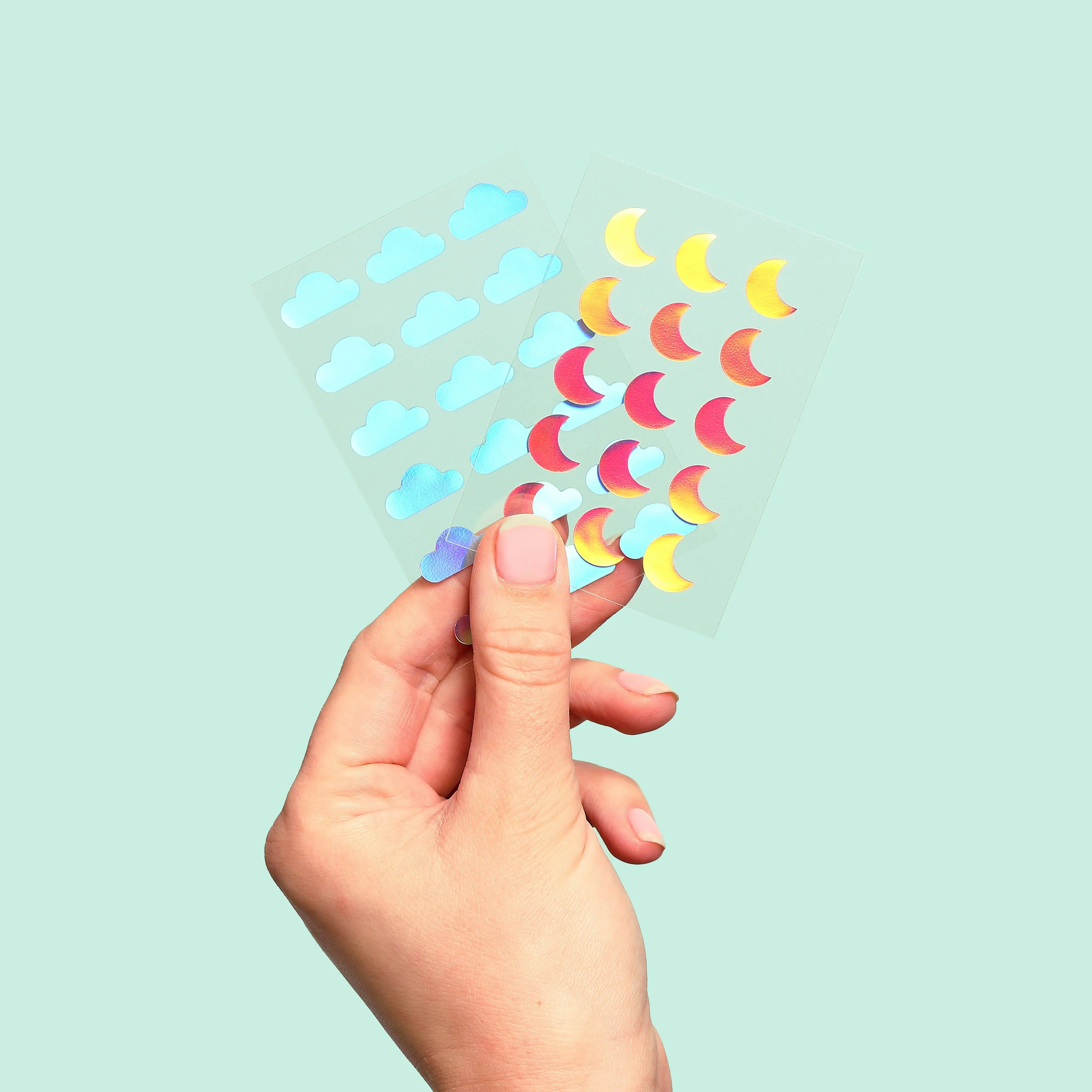 Dream Skin Hydrocolloid Pimple Patches  -33 Patches - Beautifeye Boutique