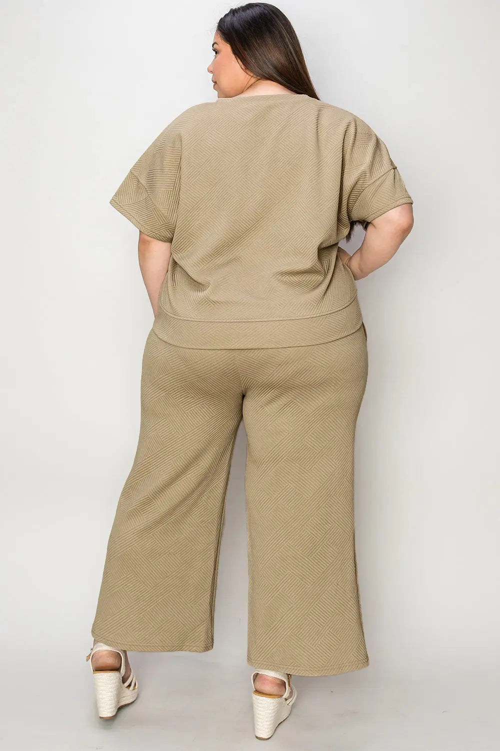 Double Take Full Size Texture Short Sleeve Top and Pants Set - Beautifeye Boutique