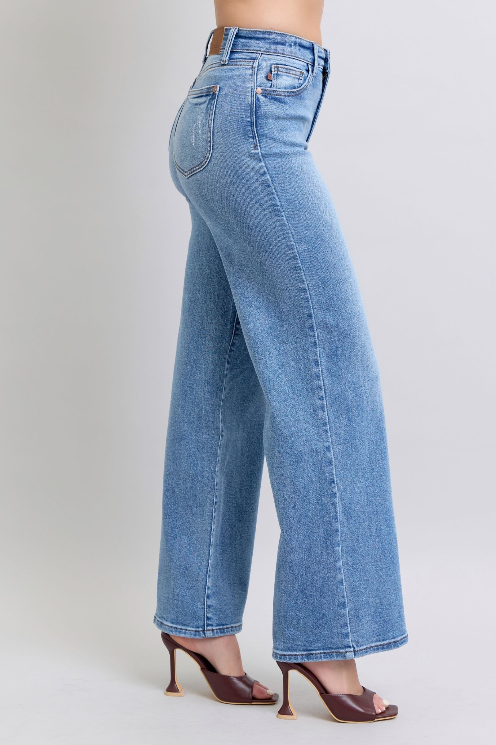 Judy Blue Full Size Wide Leg Jeans with Pockets - Beautifeye Boutique