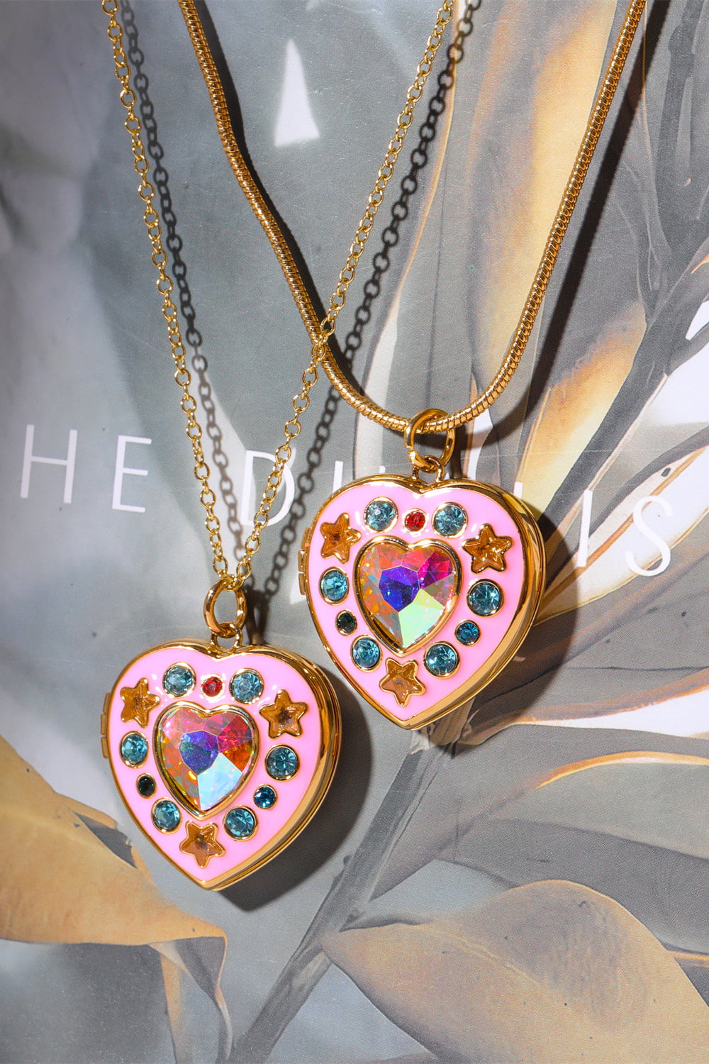 Rhinestone Decor Heart Box Pendant Necklace - Beautifeye Boutique