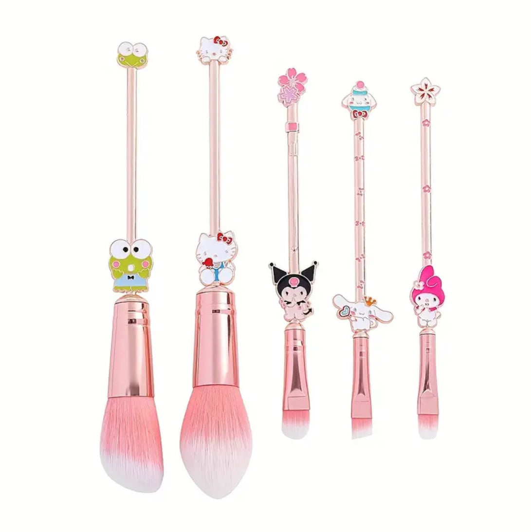 5 Piece Hello Kitty Makeup Brushes & Carrying Pouch - Beautifeye Boutique