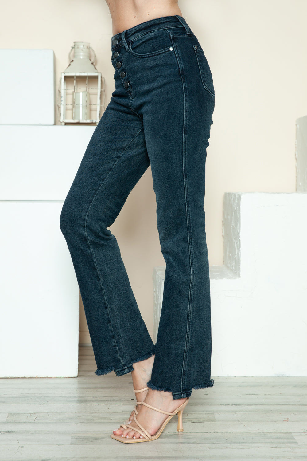 Judy Blue Full Size Button Fly Hem Destroy Straight Jeans - Beautifeye Boutique
